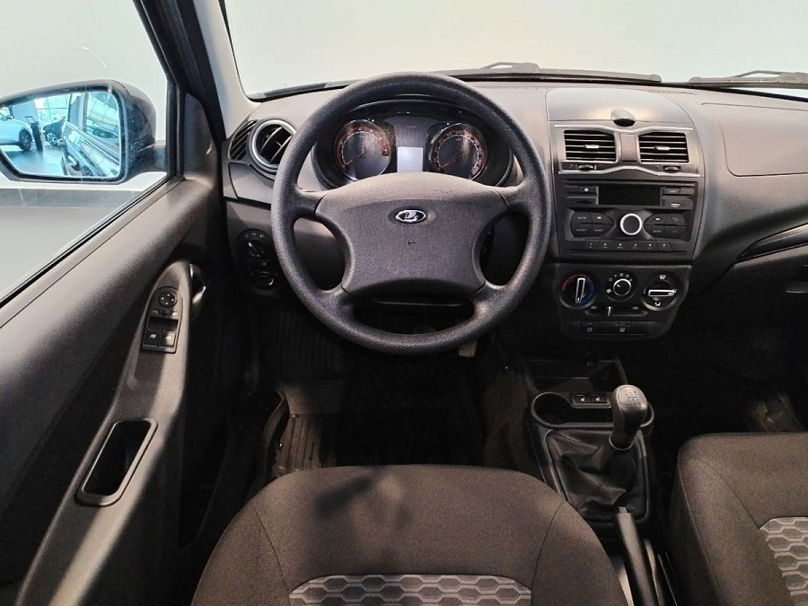 Lada (ВАЗ) Granta, 2023г., передний привод, механика