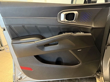 Kia Sorento, 2020г, передний привод, автомат