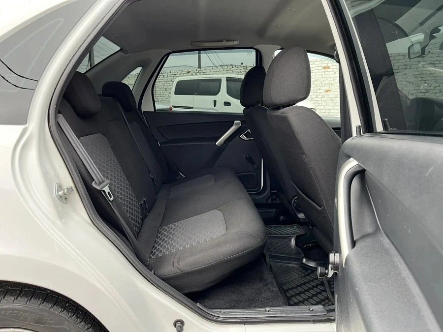 Lada (ВАЗ) Granta, 2019г., передний привод, механика