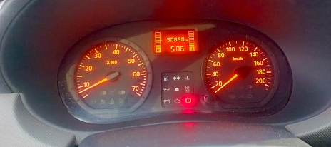 Renault Logan, 2011г, передний привод, механика