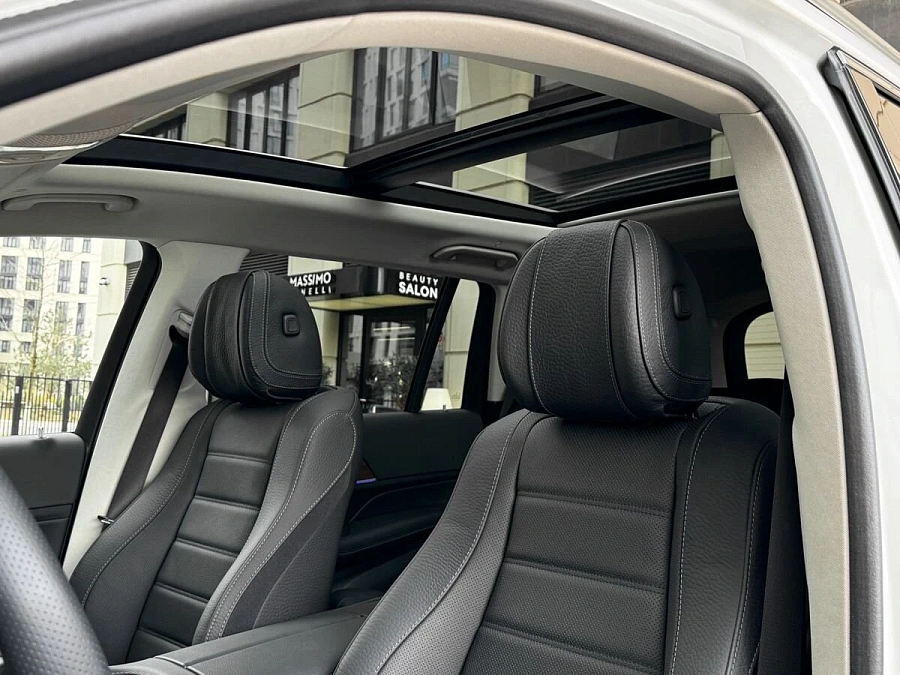 Mercedes-Benz GLS, 2025г., полный привод, автомат