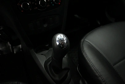 Renault Sandero, 2020г., передний привод, механика