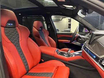 BMW X5 M, 2025г, полный привод, автомат