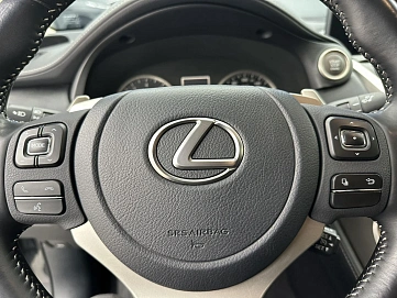 Lexus NX, 2021г, передний привод, вариатор