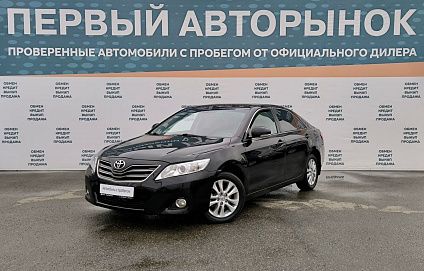 Toyota , 2010г., передний привод, автомат