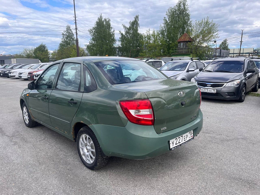 Lada (ВАЗ) Granta, 2013г., передний привод, механика