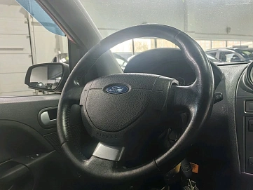 Ford Fiesta, 2007г., передний привод, автомат