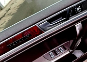 Volkswagen Touareg, 2017г., полный привод, автомат