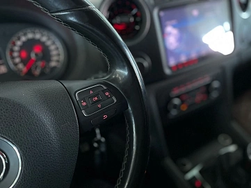 Volkswagen Amarok, 2013г, задний привод, механика