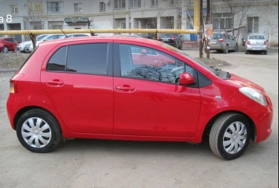 Toyota Yaris, 2008г, передний привод, робот