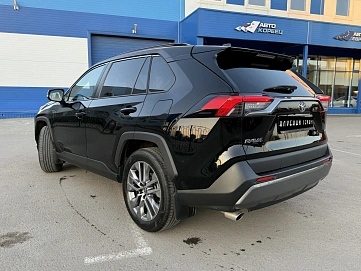 Toyota RAV4, 2021г, полный привод, автомат
