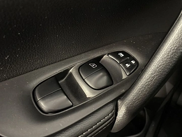 Nissan X-Trail, 2016г, передний привод, вариатор