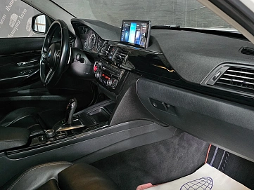 BMW 3 серии, 2012г., задний привод, автомат