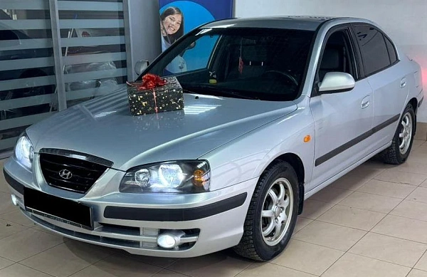 Hyundai Elantra, 2008г., передний привод, автомат
