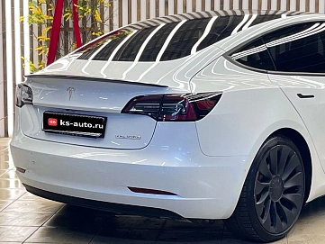 Tesla Model 3, 2021г, полный привод, автомат