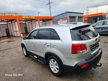 Kia Sorento, 2012г, полный привод, автомат