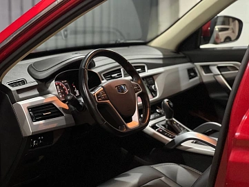 Geely Atlas, 2019г, передний привод, автомат