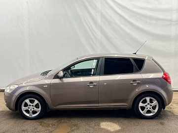 Kia Ceed, 2007г, передний привод, механика