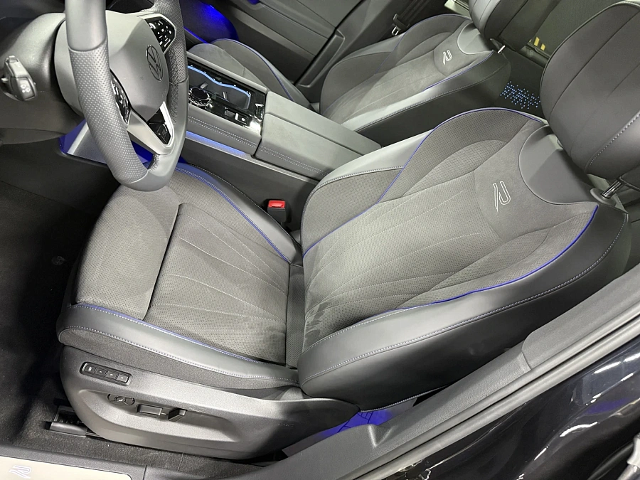Volkswagen Teramont, 2026г., полный привод, робот