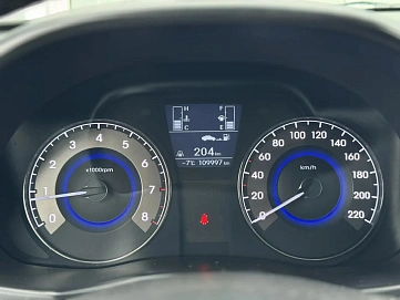 Hyundai Solaris, 2015г, передний привод, механика