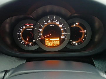 Toyota RAV4, 2008г, полный привод, механика