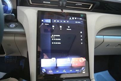 Hongqi H5, 2024г, передний привод, автомат