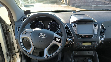 Hyundai ix35, 2012г, полный привод, автомат