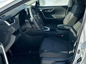 Toyota RAV4, 2021г., передний привод, вариатор