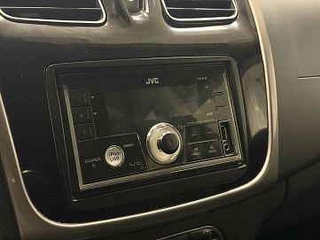 Renault Sandero, 2016г, передний привод, механика