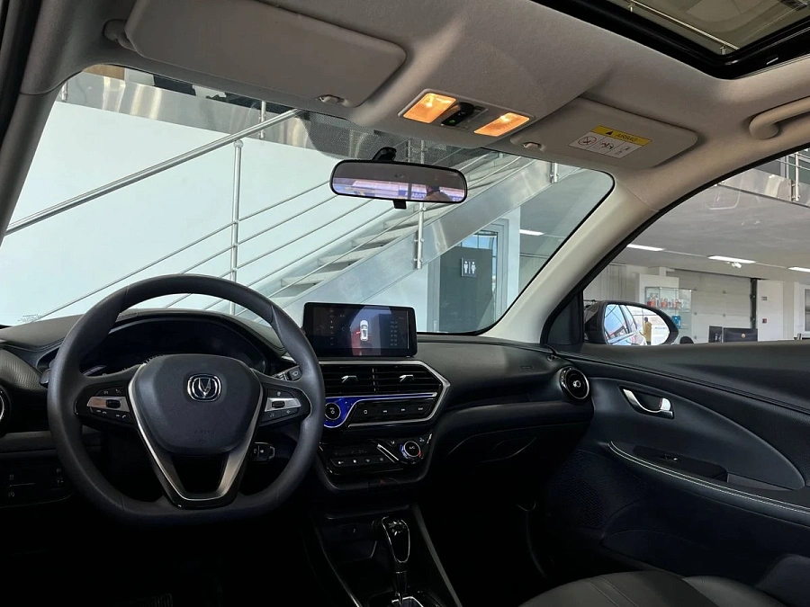 Changan Alsvin, 2023г., передний привод, робот