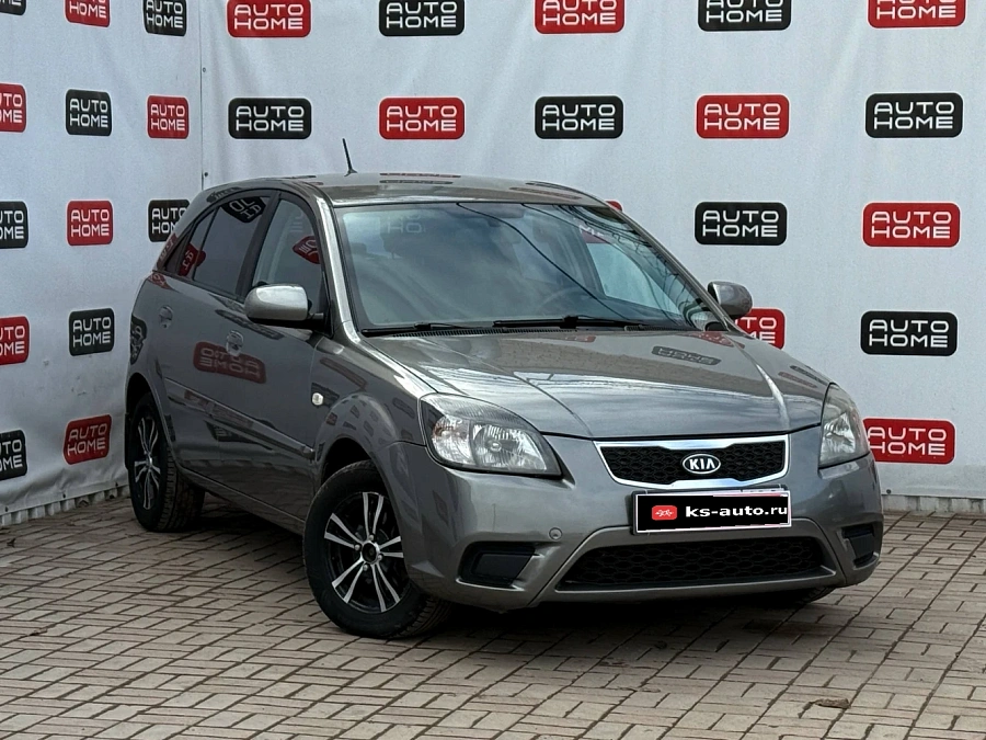 Kia Rio, 2010г., передний привод, автомат