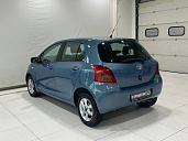 Toyota Yaris, 2007г., передний привод, робот