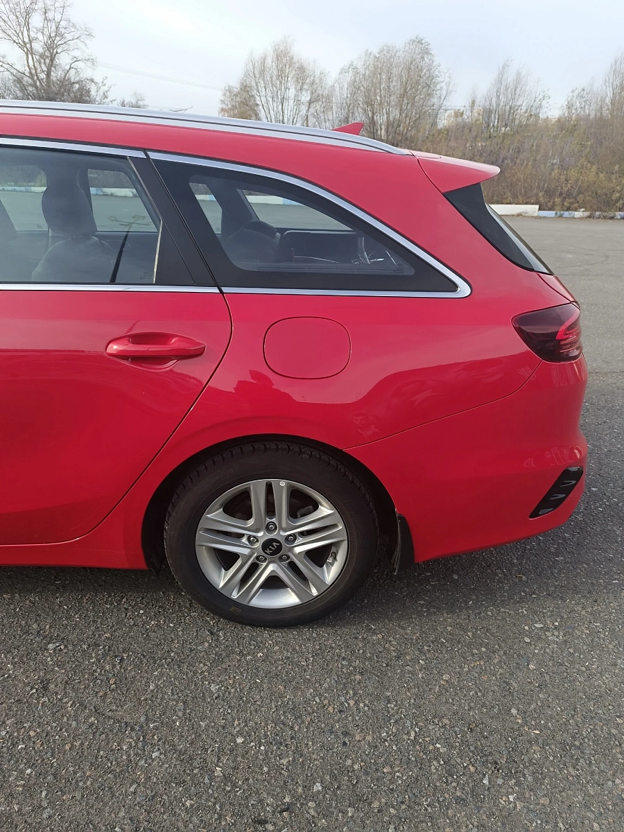 Kia Ceed, 2019г., передний привод, робот