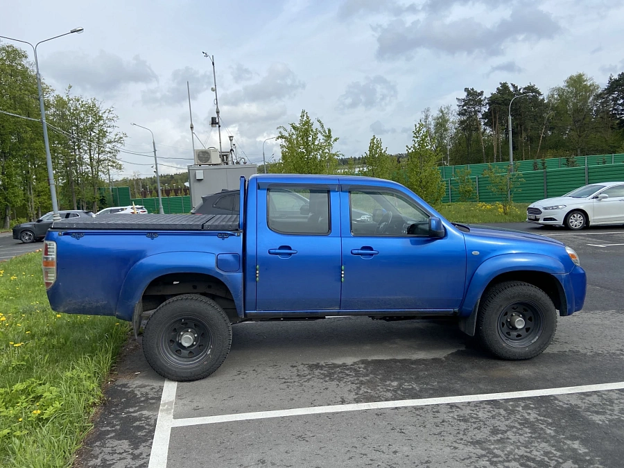 Mazda BT-50, 2008г., полный привод, механика
