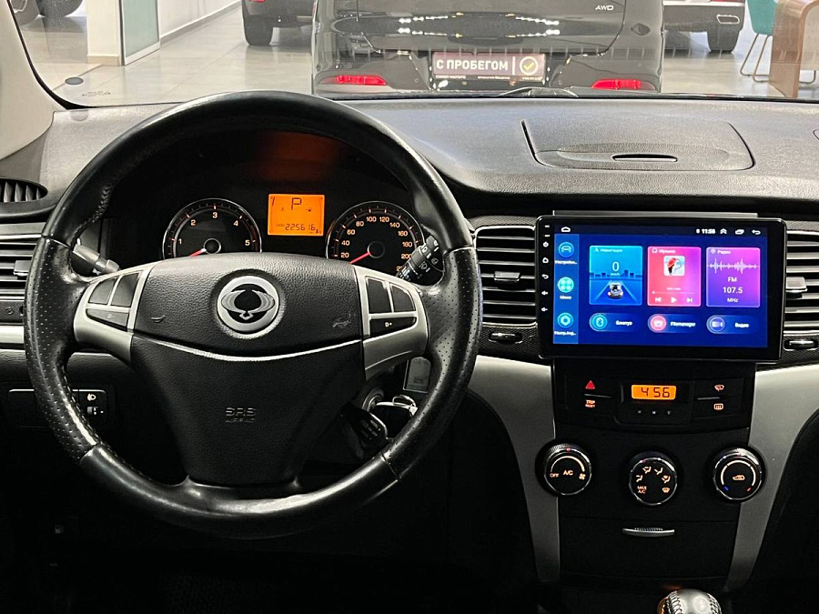 SsangYong Actyon, 2011г., передний привод, автомат