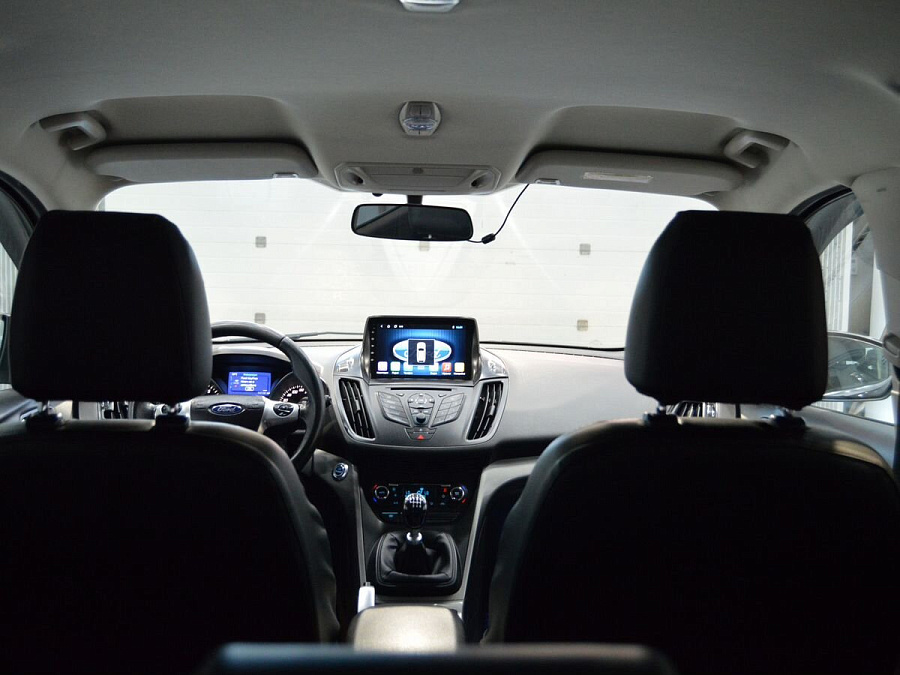 Ford Kuga, 2013г., передний привод, механика