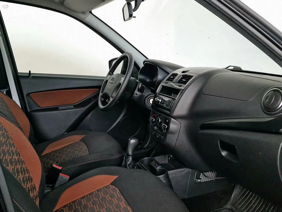 Lada (ВАЗ) , 2022г., передний привод, механика