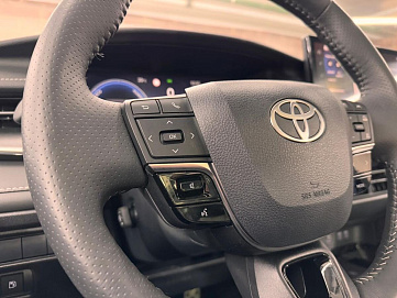 Toyota Camry, 2024г, передний привод, вариатор