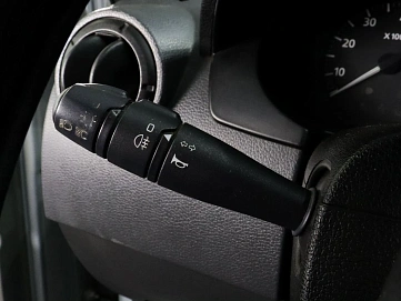 Renault Logan, 2006г, передний привод, механика