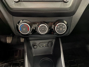 Kia Rio, 2016г, передний привод, механика