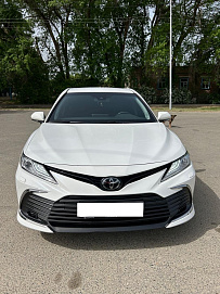 Toyota Camry, 2022г, передний привод, автомат