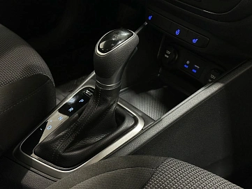 Hyundai Solaris, 2017г, передний привод, автомат