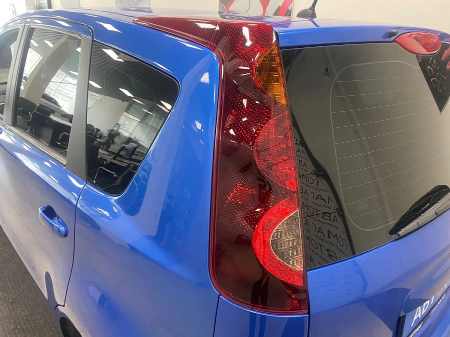 Nissan Note, 2010г., передний привод, механика