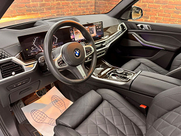 BMW X5, 2023г, полный привод, автомат