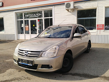 Nissan , 2015г., передний привод, механика