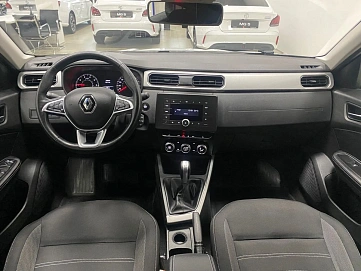 Renault Arkana, 2019г, передний привод, вариатор