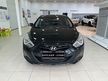 Hyundai i40, 2013г, передний привод, автомат