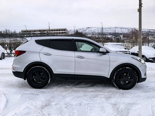 Hyundai Santa Fe, 2016г, полный привод, автомат