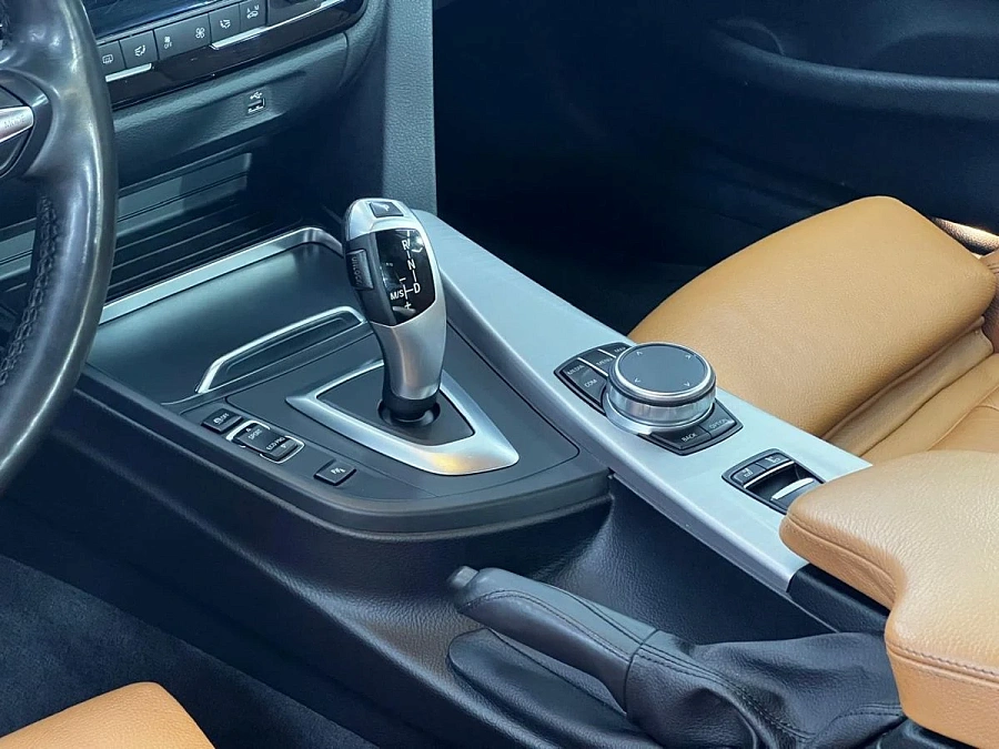 BMW , 2019г., задний привод, автомат