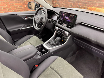 Toyota RAV4, 2024г, полный привод, вариатор